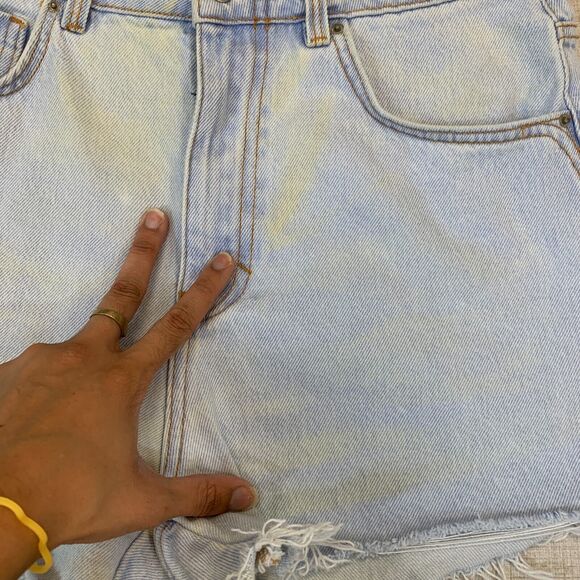 Zara High Rise Shorts Womens 8 Raw Hem Denim Side Vents 5 Pocket Stretch *READ - Picture 9 of 13